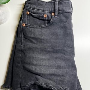 black knee high shorts